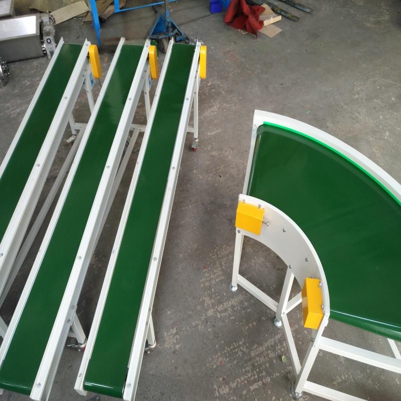 爬坡皮带输送机